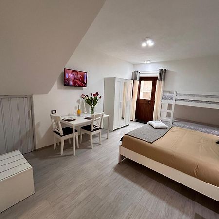 Casa Peppina Apartment Sant'Antioco Exterior photo